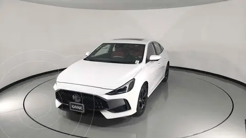 BMW Serie 1 118iA usado (2022) color Blanco precio $435,999