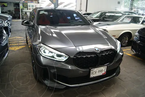 BMW Serie 1 M135i xDrive usado (2022) color Gris precio $728,000