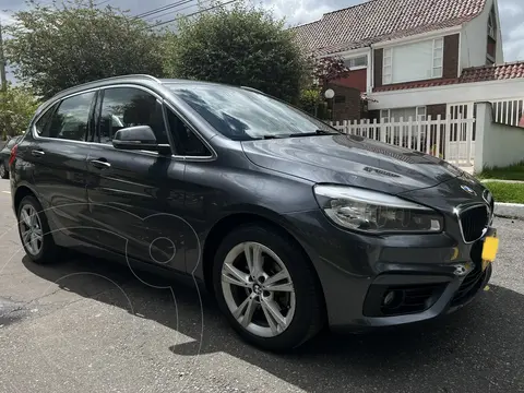 BMW Serie 2 Active Tourer 218i usado (2018) color Gris Mineral precio $80.000.000