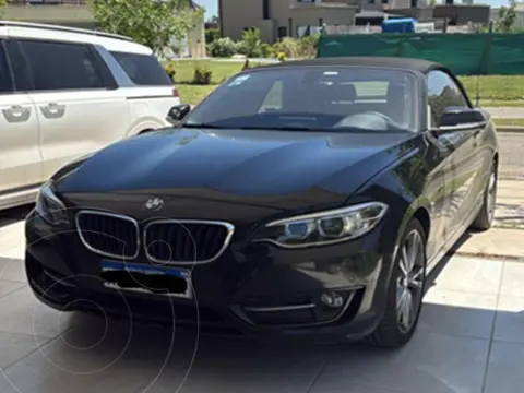 BMW Serie 2 Convertible 220i Sport Line usado (2018) color Negro precio u$s53.000