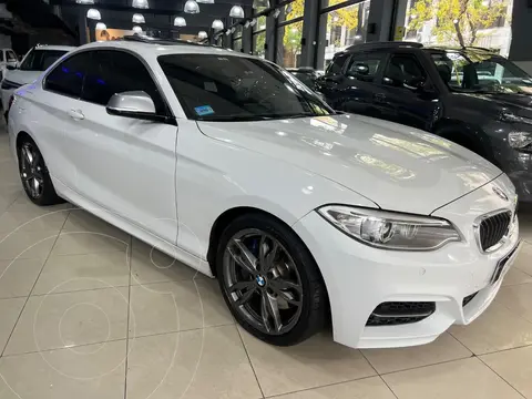 BMW Serie 2 Coupe 240I COUPE  M PACKAGE usado (2017) color Blanco precio u$s45.900
