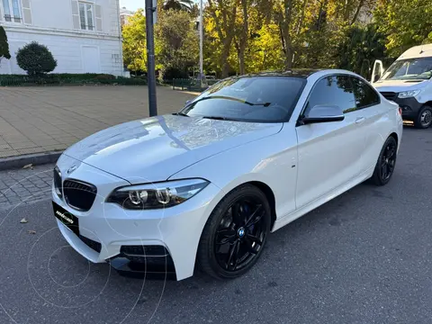 BMW Serie 2 Coupe M240i Paquete M Aut usado (2019) color Blanco precio u$s60.000