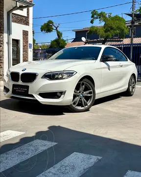 BMW Serie 2 Coupe 220i Aut usado (2017) color Blanco Alpine precio $19.590.000