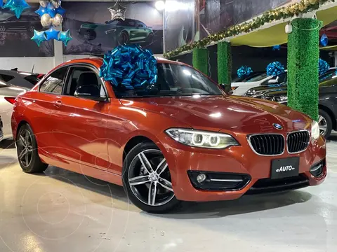 BMW Serie 2 Coupe 220iA Sport Line Aut usado (2016) color Naranja Valencia financiado en mensualidades(enganche $131,089 mensualidades desde $8,554)