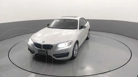 BMW Serie 2 Coupe 220iA Sport Line Aut usado (2017) color Blanco precio $469,999