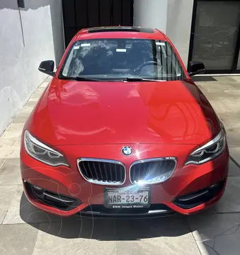 BMW Serie 2 Coupe 220iA Sport Line Aut usado (2017) color Rojo Melbourne precio $380,000