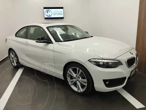 BMW Serie 2 Coupe 220iA Sport Line Aut usado (2019) color Blanco precio $559,000