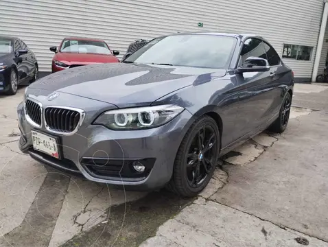 BMW Serie 2 Coupe 220iA Sport Line Aut usado (2019) color Gris precio $399,000