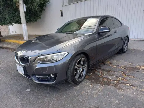 BMW Serie 2 Coupe 220iA Sport Line Aut usado (2016) color Gris precio $340,000