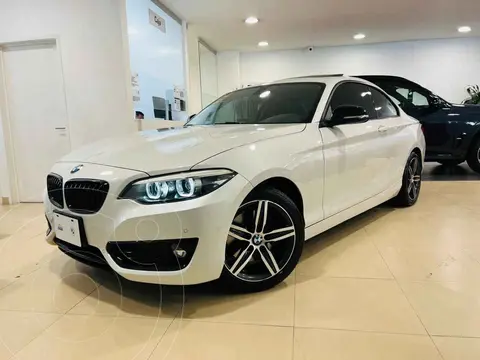 BMW Serie 2 Coupe 220iA Sport Line Aut usado (2021) color Blanco precio $609,000
