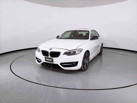 BMW Serie 2 Coupe 220iA Sport Line Aut usado (2014) color Blanco precio $360,999