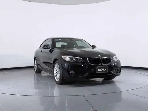 BMW Serie 2 Coupe 220iA Aut usado (2017) color Negro precio $386,999