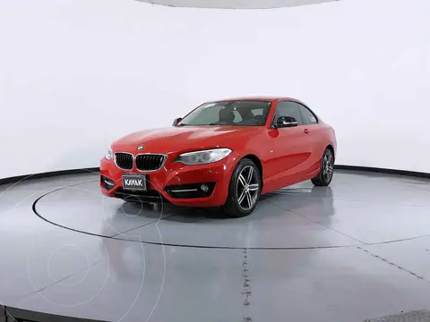 BMW Serie 2 Coupe 220iA Sport Line Aut usado (2017) color Rojo precio $394,999