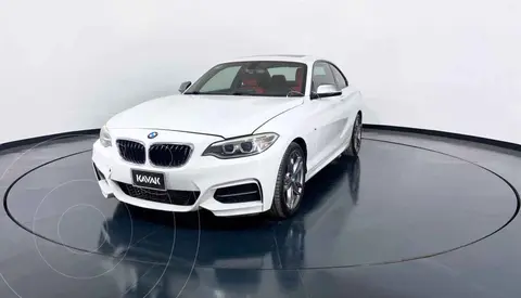 BMW Serie 2 Coupe M235iA M Sport Aut usado (2015) color Blanco precio $440,999