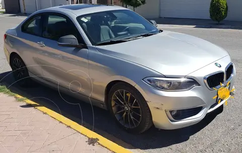 BMW Serie 2 Coupe 220iA Aut usado (2015) color Gris precio $240,000