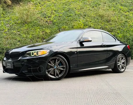 BMW Serie 2 Coupe M240iA Aut usado (2017) color Negro financiado en mensualidades(enganche $98,780 mensualidades desde $9,745)