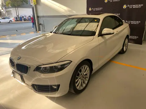 BMW Serie 2 Coupe 220iA Executive Aut usado (2017) color Blanco Mineral precio $388,000