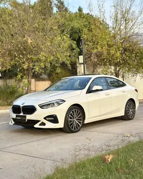 BMW Serie 2 Gran Coupe 220d Sport usado (2022) color Blanco precio $26.490.000