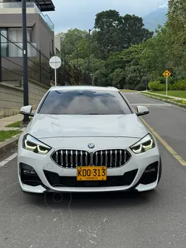 BMW Serie 2 Gran Coupe 220i usado (2022) color Blanco precio $128.000.000