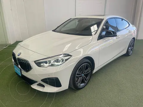 BMW Serie 2 Gran Coupe 220i usado (2024) color Blanco precio $789,900