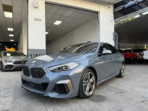 BMW Serie 2 Gran Coupe M235i usado (2024) color Gris precio $849,900