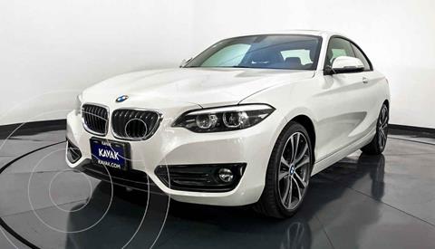 foto BMW Serie 2 220iA Executive Aut usado (2019) color Blanco precio $457,999