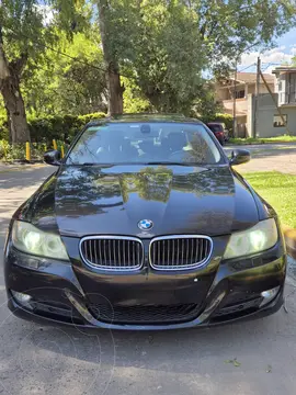 BMW Serie 3 Sedan 330i Sport Line usado (2010) color Negro precio u$s25.000