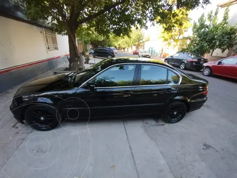 BMW Serie 3 Sedan 320i Active usado (2001) color Negro precio u$s11.000