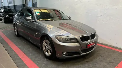 BMW Serie 3 Sedan 320i Executive usado (2011) color Gris precio $4.400.000