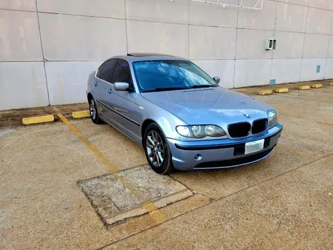 BMW Serie 3 Sedan 320i Active usado (2005) color Gris precio $10.000.000