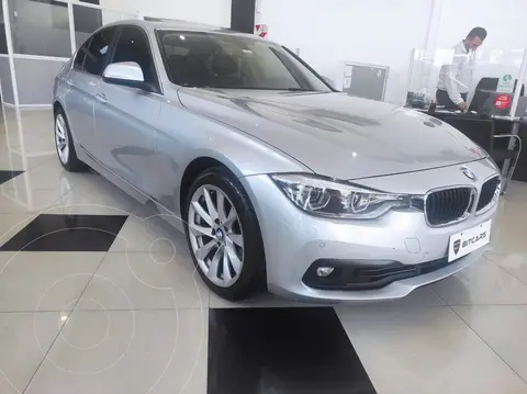 BMW Serie 3 Sedan 320i Executive usado (2018) color Plata Hielo precio u$s34.000