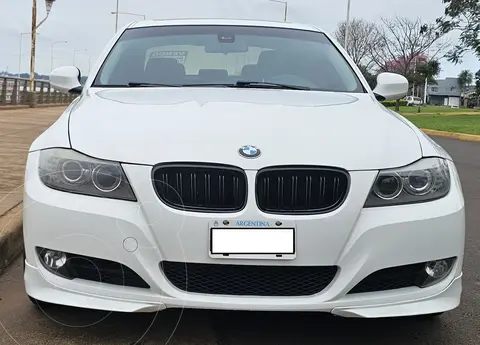 BMW Serie 3 Sedan 325i Executive usado (2010) color Blanco precio $19.500.000