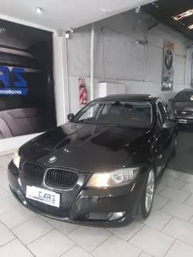 BMW Serie 3 Sedan 330i Executive usado (2010) color Negro financiado en cuotas(anticipo u$s18.500)