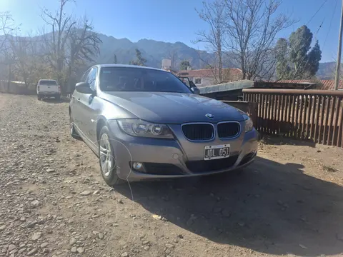BMW Serie 3 Sedan 320i Active usado (2010) color Gris precio $16.800.000