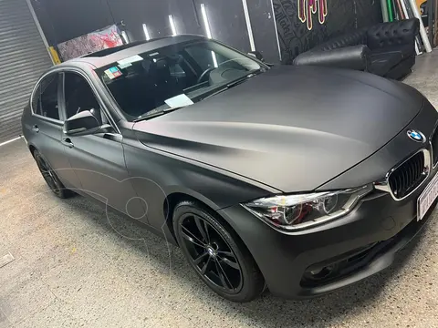 BMW Serie 3 Sedan 320i Executive usado (2018) color Gris precio u$s34.000