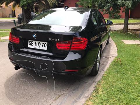 foto BMW Serie 3 320i Sport Aut usado (2014) color Negro precio $15.500.000