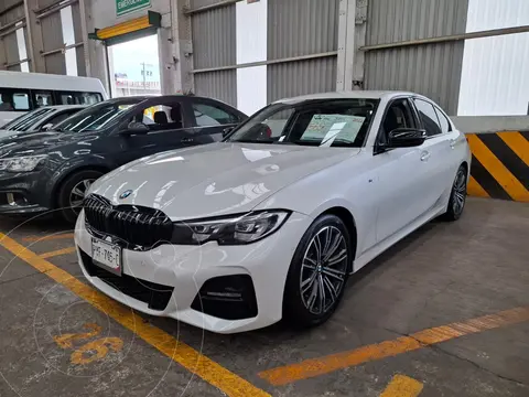 BMW Serie 3 320i Aut usado (2022) color Blanco Alpine financiado en mensualidades(enganche $165,000 mensualidades desde $12,000)