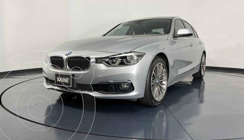 foto BMW Serie 3 320iA Luxury Line usado (2016) color Plata precio $344,999