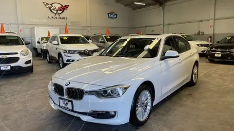 BMW Serie 3 320iA Luxury Line usado (2014) color Blanco precio $230,000