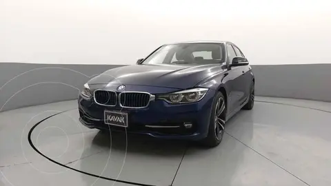 BMW Serie 3 320iA Sport Line usado (2018) color Azul precio $587,999
