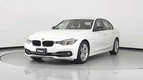 BMW Serie 3 320i Sport Line usado (2017) color Blanco precio $351,999