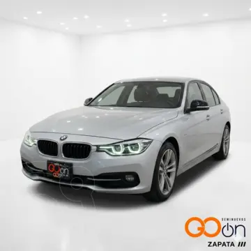 BMW Serie 3 318iA Sport Line usado (2018) color BMW GLACIER SILVER precio $299,000