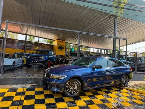 BMW Serie 3 330iA Sport Line usado (2020) color Azul precio $475,000