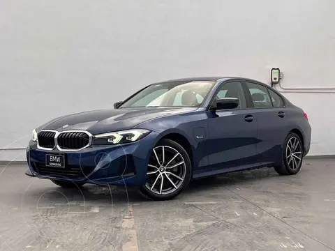 BMW Serie 3 330e usado (2023) color Azul precio $779,000