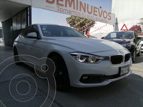 BMW Serie 3 318iA Executive usado (2018) color Blanco financiado en mensualidades(enganche $75,960 mensualidades desde $10,206)