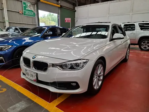 BMW Serie 3 320iA Sport Line usado (2017) color Blanco Alpine financiado en mensualidades(enganche $75,000 mensualidades desde $6,700)