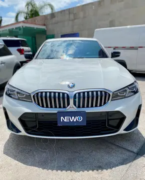 BMW Serie 3 330e usado (2024) color Blanco Alpine precio $1,050,000