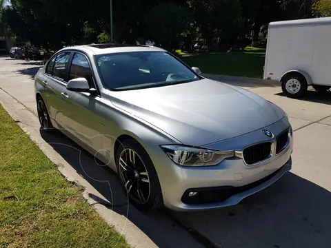 BMW Serie 3 318iA Sport Line usado (2017) color Gris precio $389,000
