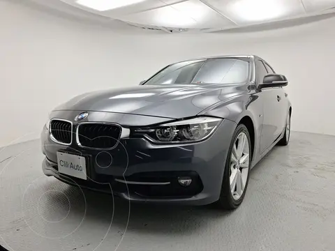 BMW Serie 3 330iA Sport Line usado (2017) color Negro precio $380,000