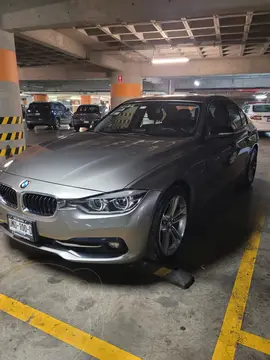BMW Serie 3 320iA Sport Line usado (2018) color Bronce precio $390,000